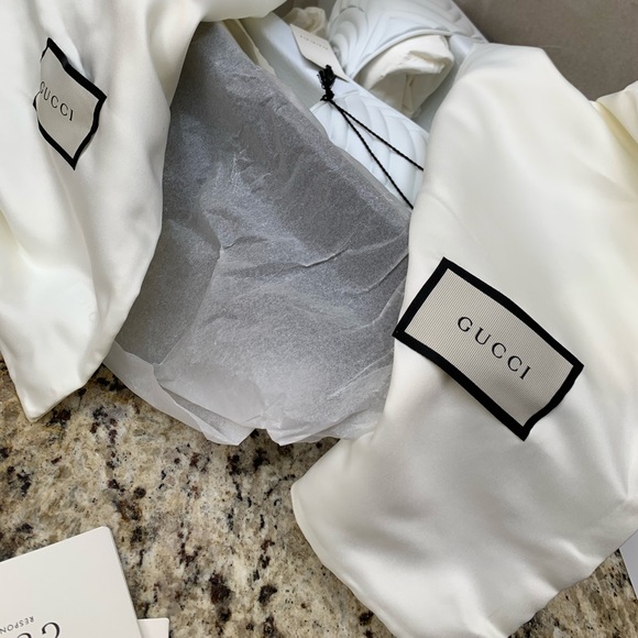 Authentic Sliders Size 11 - Picture 4 of 4